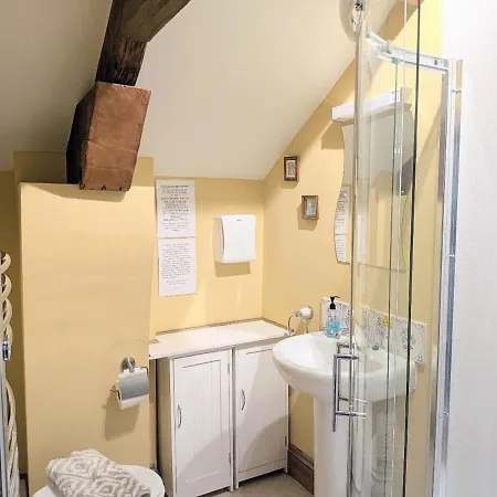 公寓 The Cloisters, Muston *