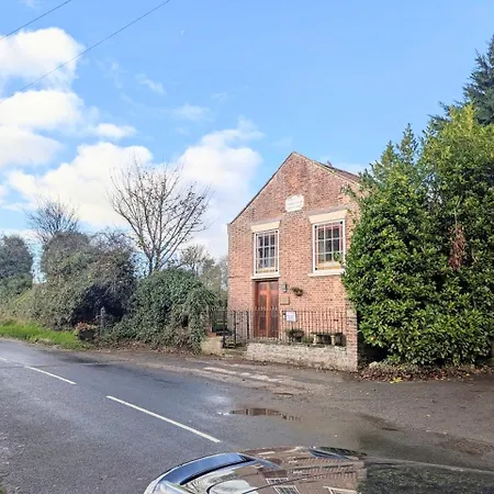 The Cloisters, Muston *